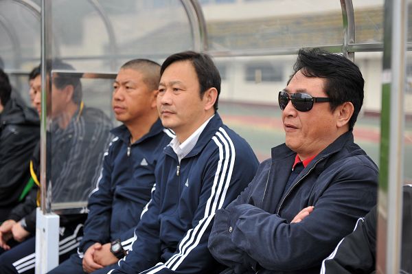 谢菲联队员集体自愿减薪，支持俱乐部发展